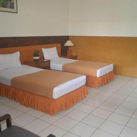 Hotel Aneka Baru Sleman  Dış mekan fotoğraf
