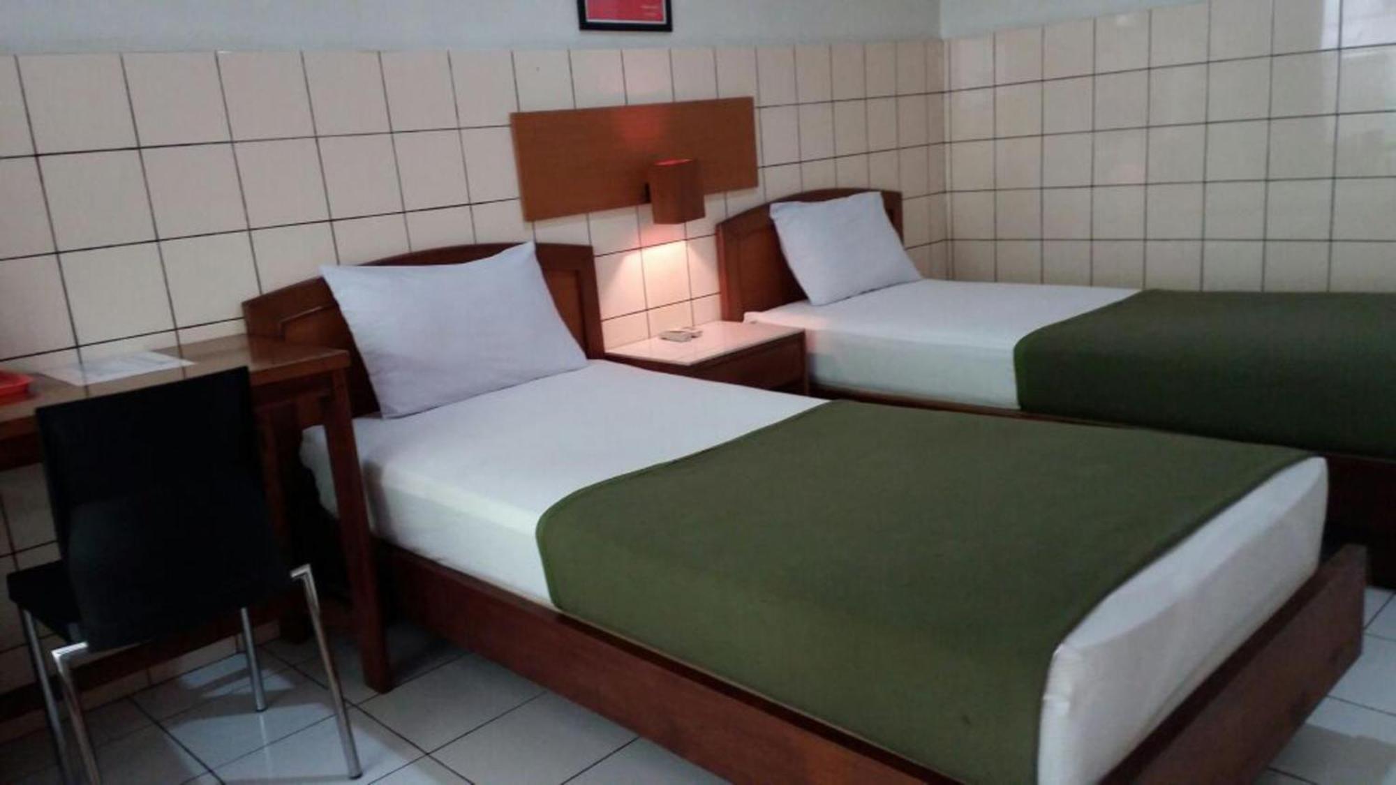 Hotel Aneka Baru Sleman  Dış mekan fotoğraf